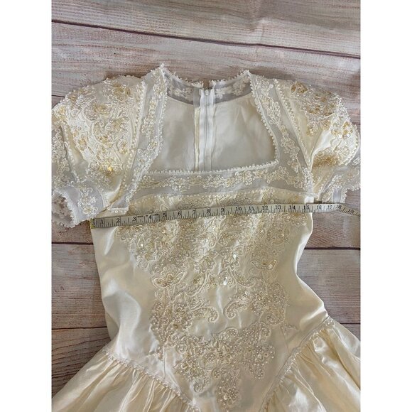 Vintage 1980's/1990's Beaded Bodice Silk Wedding Gown - Small - Picture 11 of 16